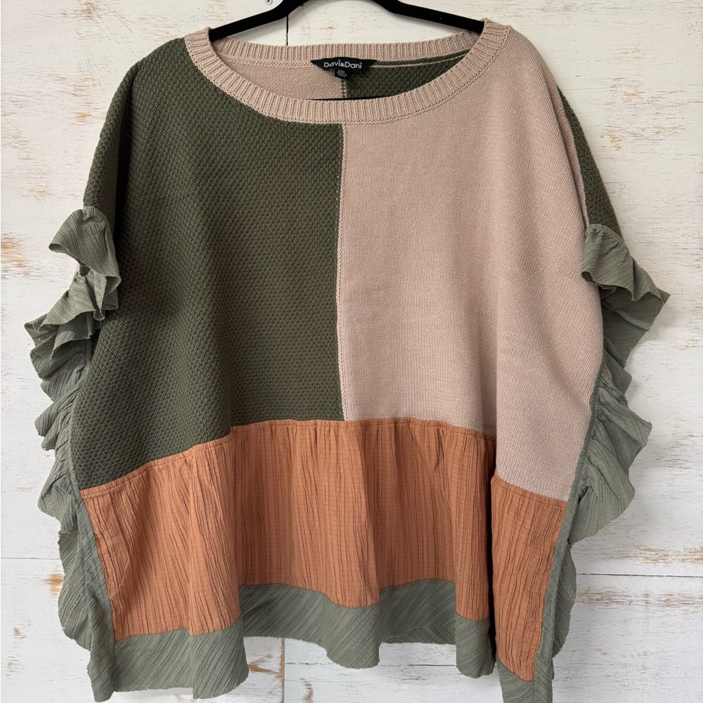 DAVI & DANI Two-Tone Knit Sweater